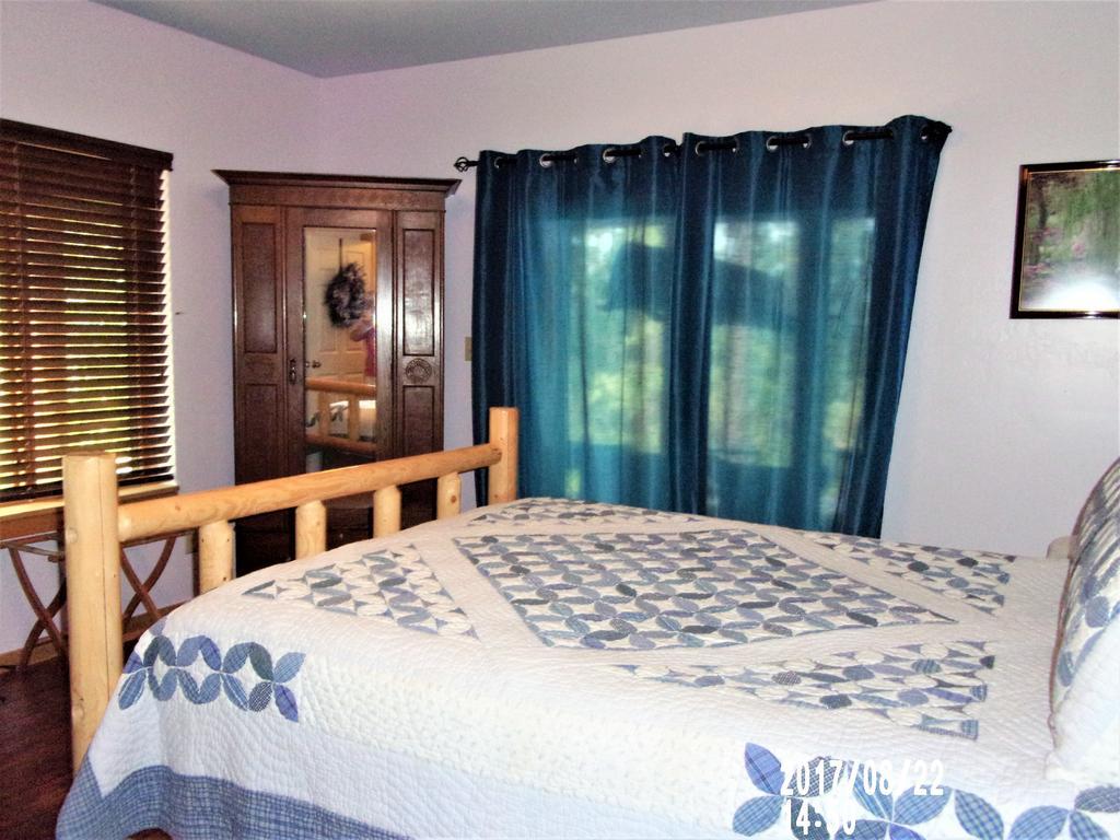 The Cub Inn B&B Groveland Exterior photo